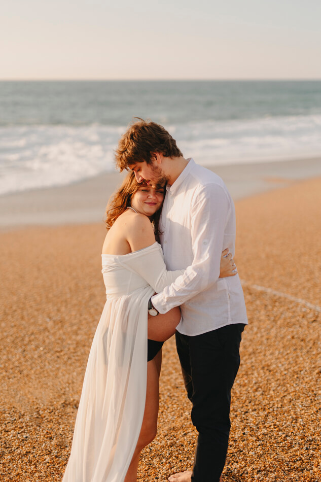 photographe-grossesse-bayonne-seance-couple-plage