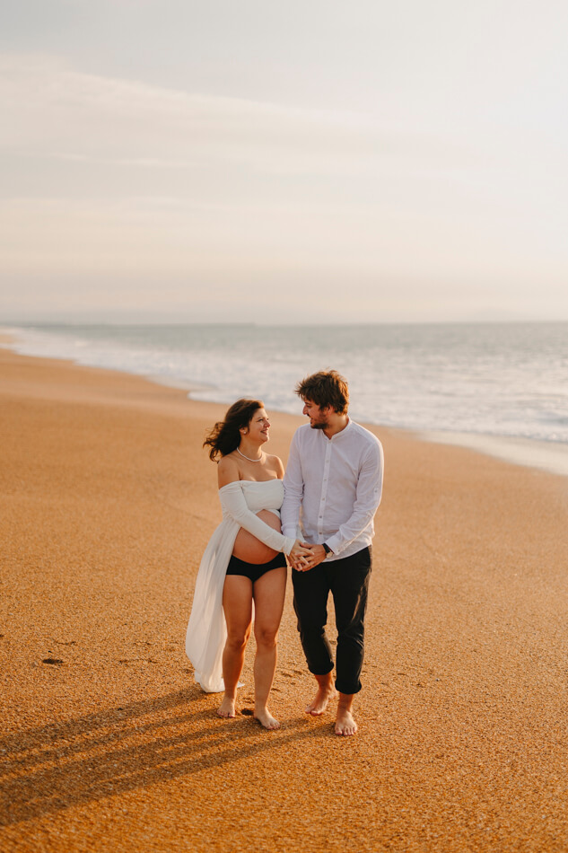 photographe-grossesse-bayonne-seance-couple-plage