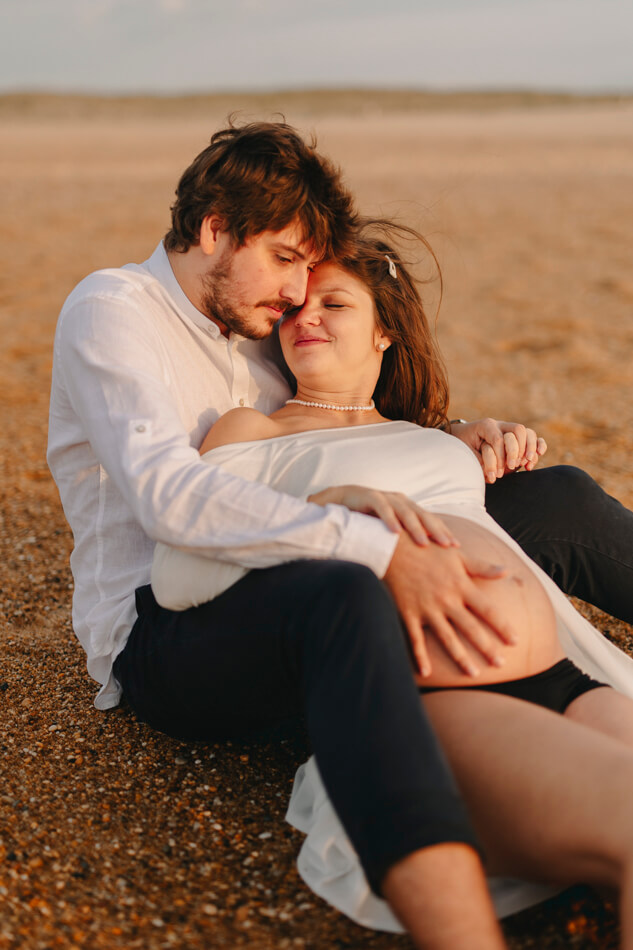 photographe-grossesse-bayonne-seance-couple-plage