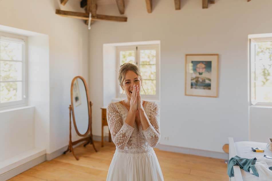 photographe-mariage-pays-basque-chateau-biscay-2022-robe