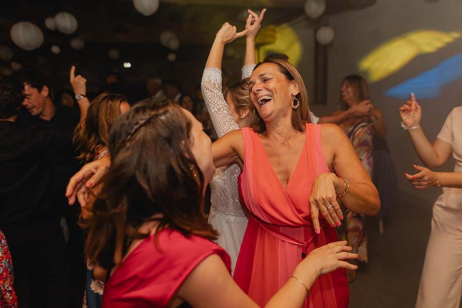 photographe-mariage-pays-basque-mariage-au-chateau-biscay-64-soiree