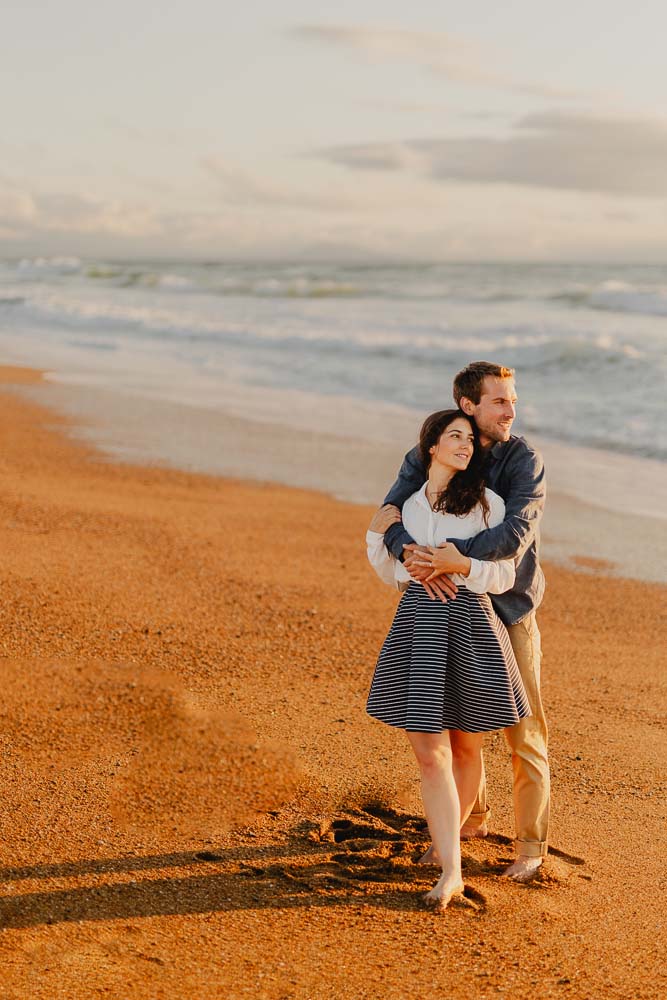 photographe-couple-biarritz-leo-guthertz-plage