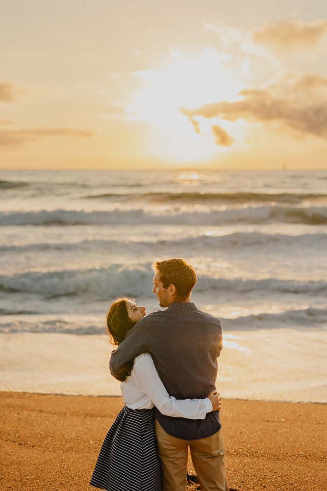 leo-guthertz-photographe-couple-pays-basque-plage