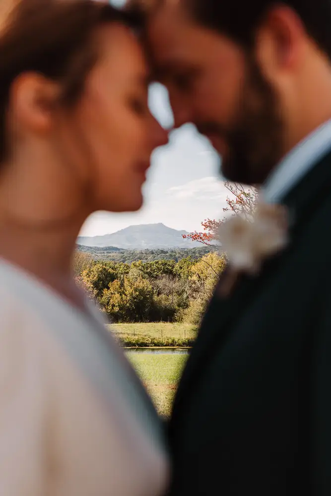 mariage-chateau-de-larraldia-photographe-leo-guthertz-couple