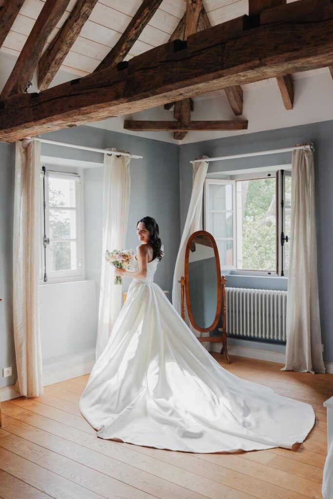 portrait de la mariée lors de son mariage au château de biscay
