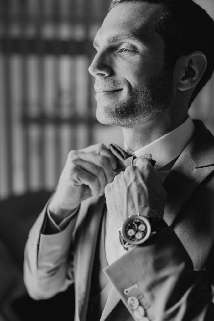 mariage domaine etxezahar bardos dans le pays basque, préparatifs du marié