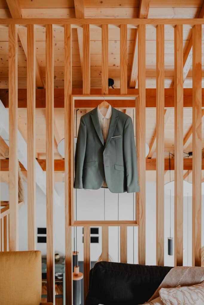 costume marié au domaine etxezahar à bardos au pays basque