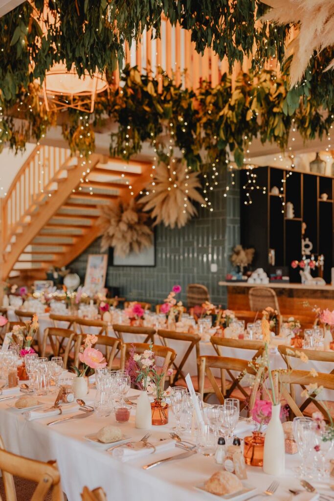 salle de reception du domaine etxezahar à bardos lors d'un mariage
